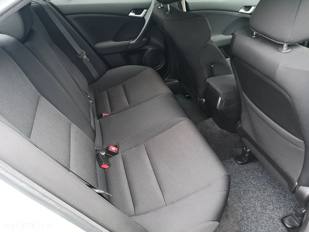 Honda Accord 2.2d Lifestyle - 23