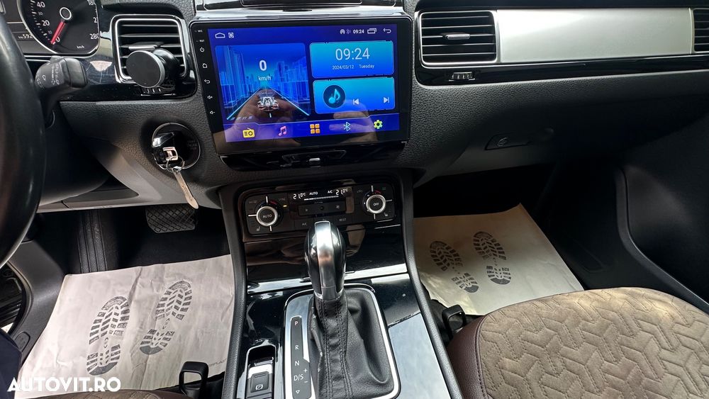 Volkswagen Touareg V6 TDI BMT Mountain Plus - 34