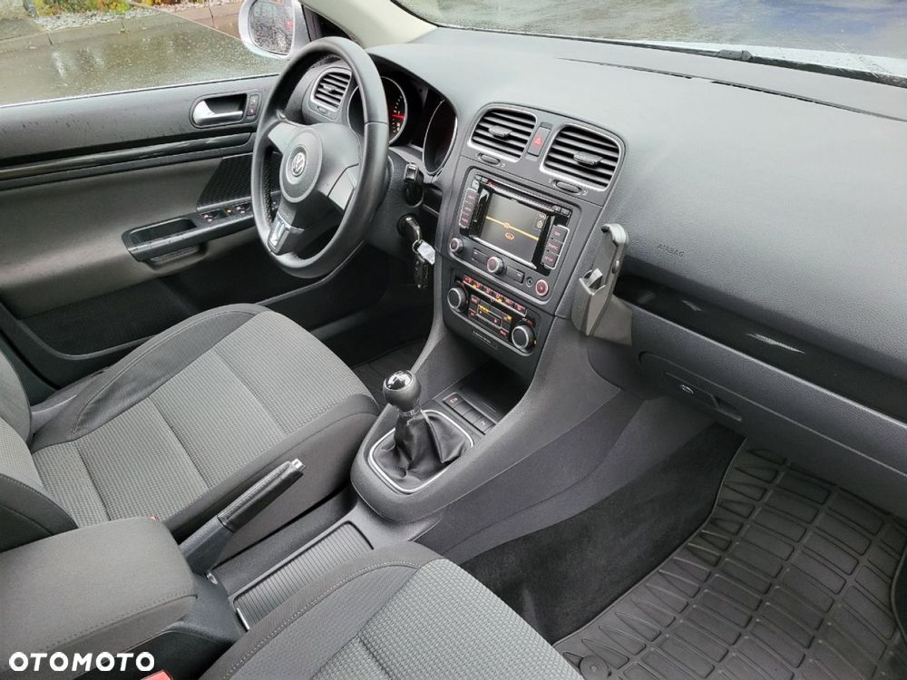 Volkswagen Golf - 9