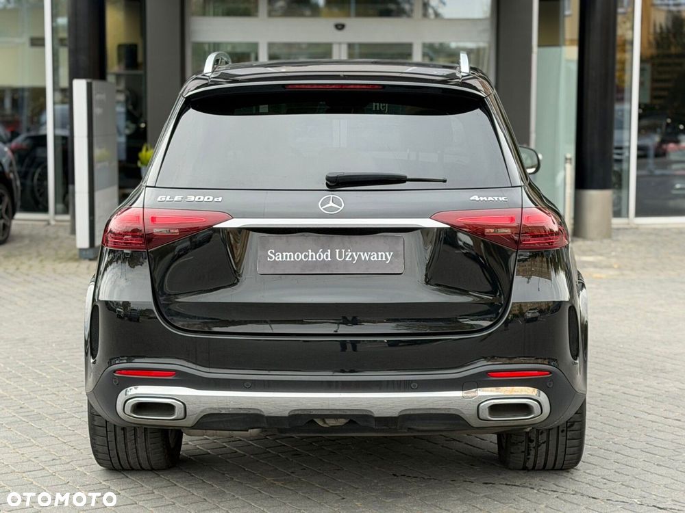Mercedes-Benz GLE 300 d mHEV 4-Matic AMG Line - 4
