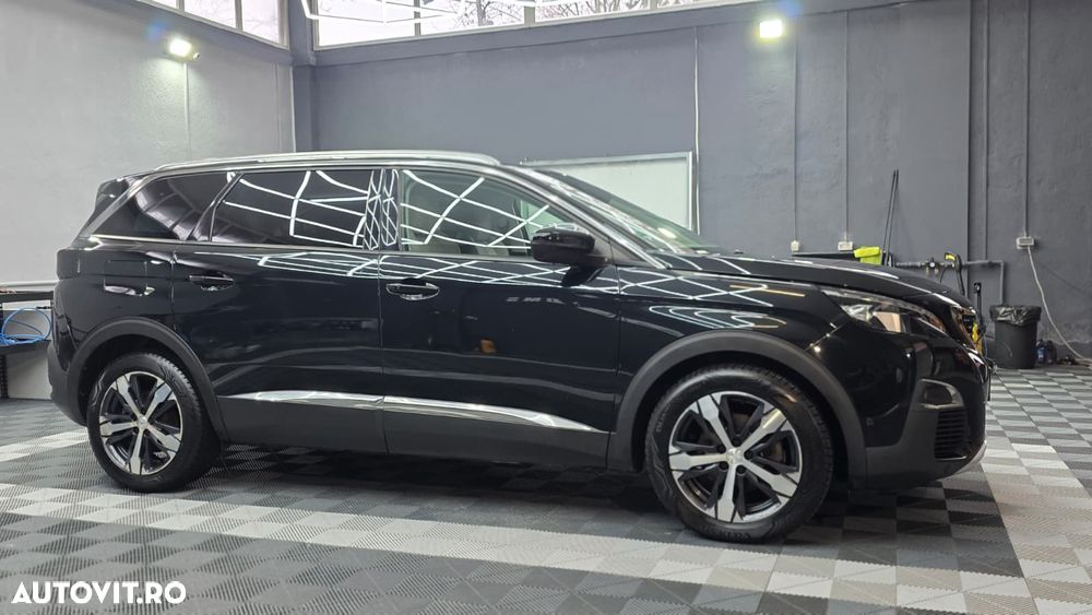 Peugeot 5008 THP 165 EAT6 Stop & Start Allure - 2