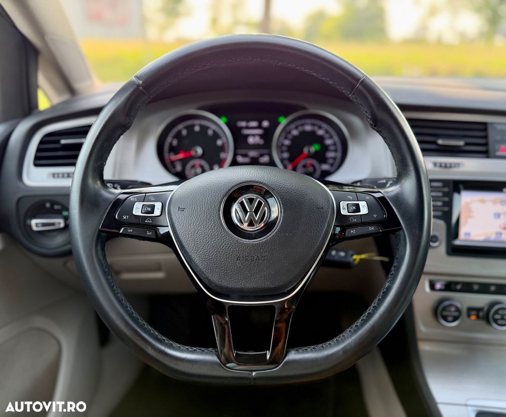Volkswagen Golf 1.4 TSI (BlueMotion Technology) DSG Highline - 17