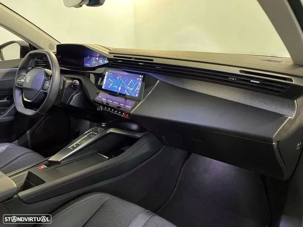 Peugeot 308 1.6 Hybrid Allure e-EAT8 - 15