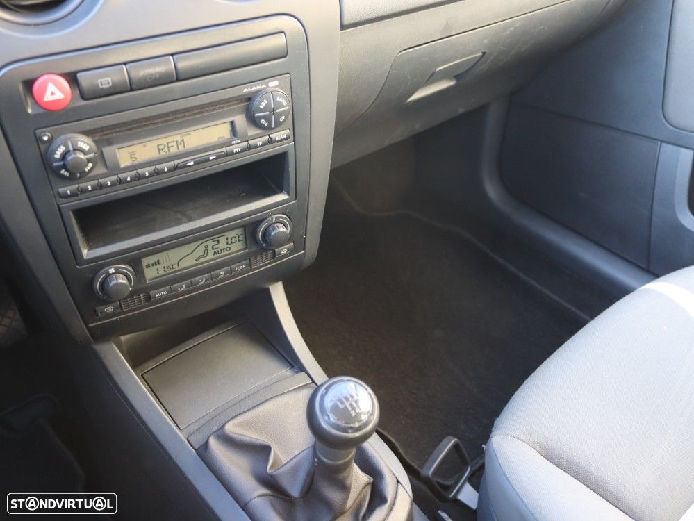 SEAT Ibiza 1.2 12V Reference - 17