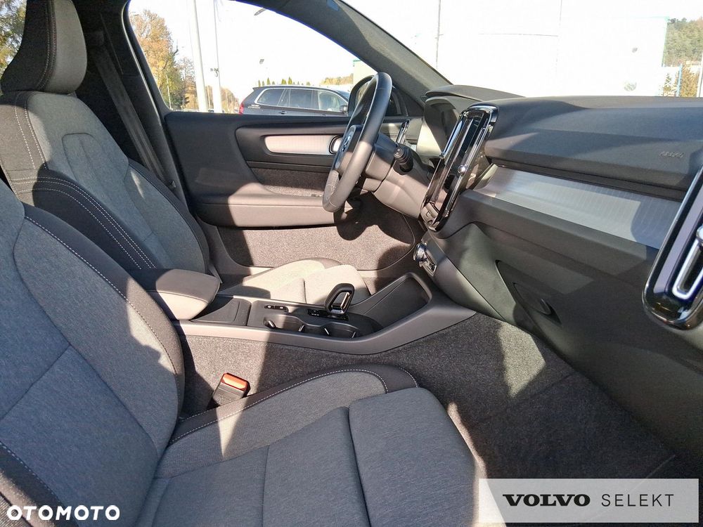 Volvo XC 40 - 11