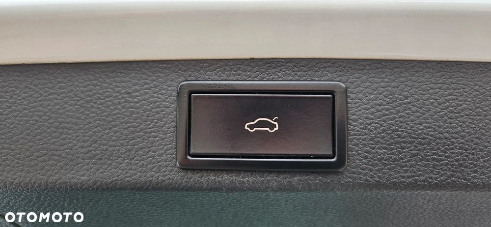 Skoda Karoq 1.5 TSI ACT 4x2 Style DSG - 8