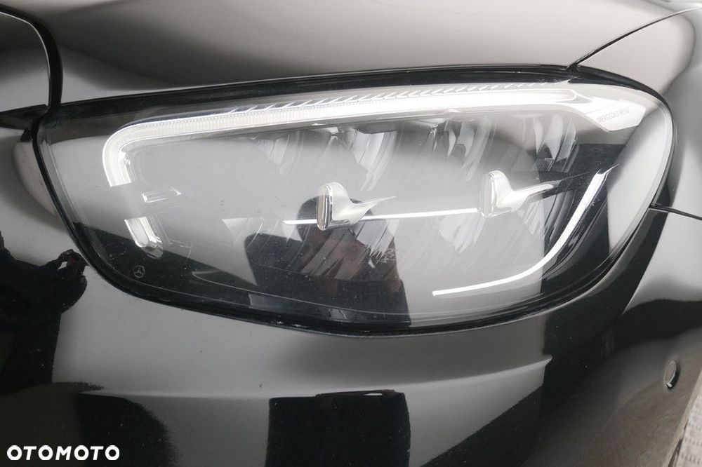 Mercedes-Benz Klasa E - 13