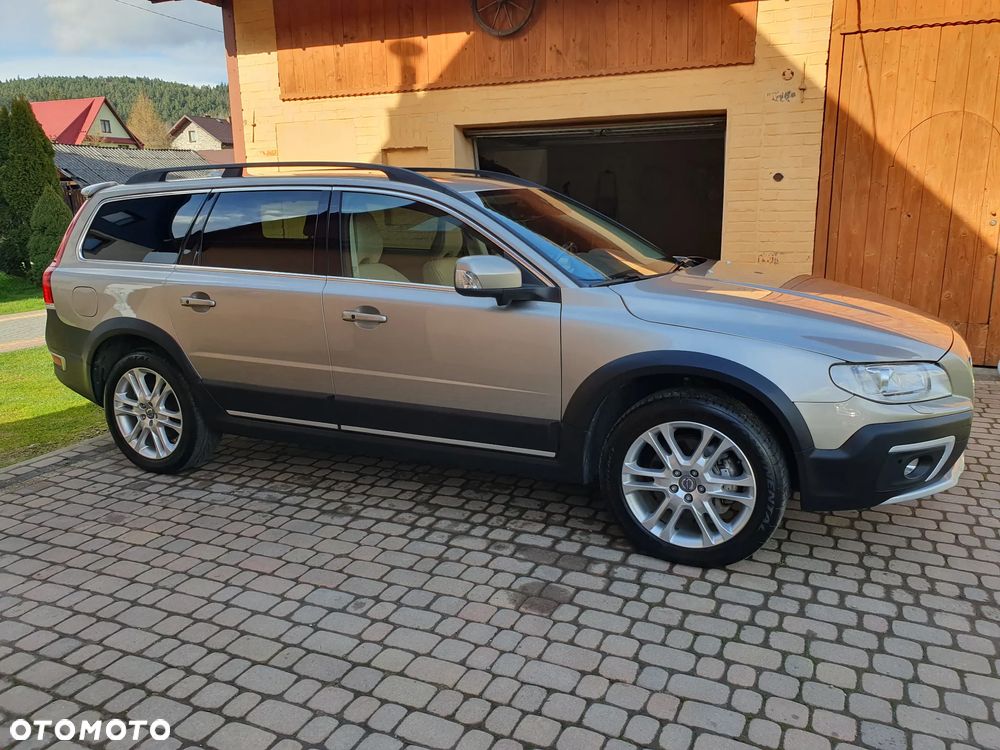 Volvo XC 70 - 22