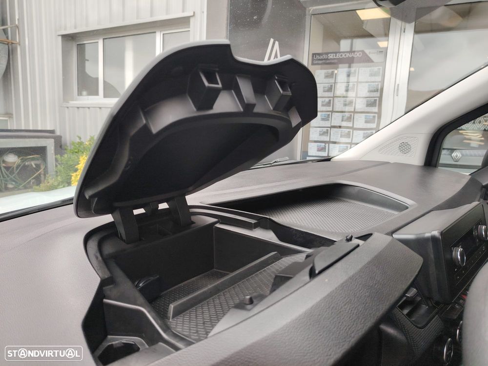 Renault Kangoo 1.5 dCi Blue L1 3 Lug. - 9