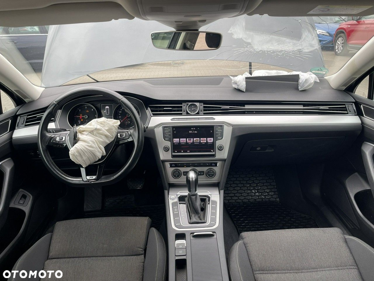 Volkswagen Passat Variant 2.0 TDI SCR DSG Comfortline - 8