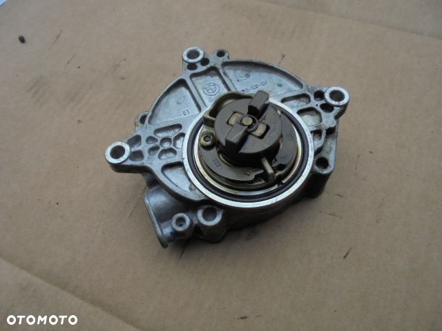 pompa vacum bmw e81 e82 e87 116i 118i 120i N43 - 1