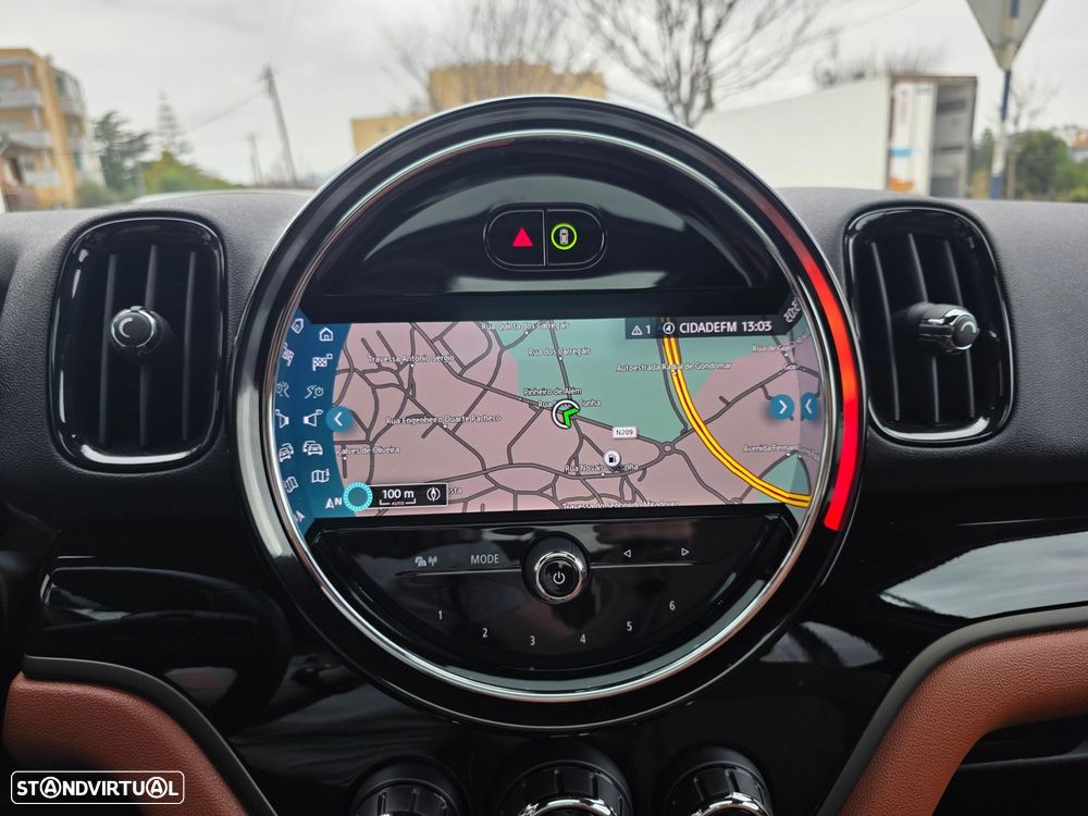 MINI Countryman Cooper SE ALL4 Auto - 12