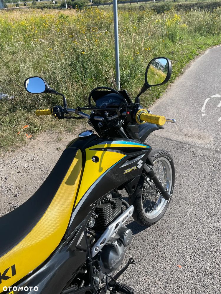 Suzuki DR - 3