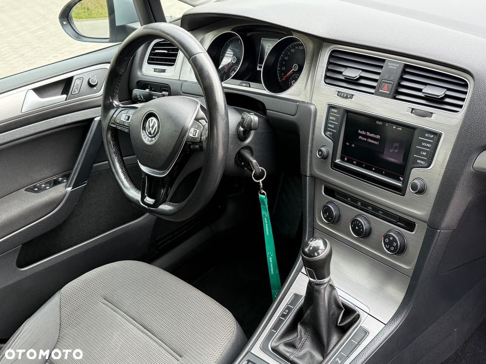 Volkswagen Golf 1.6 TDI BlueMotion Comfortline - 10