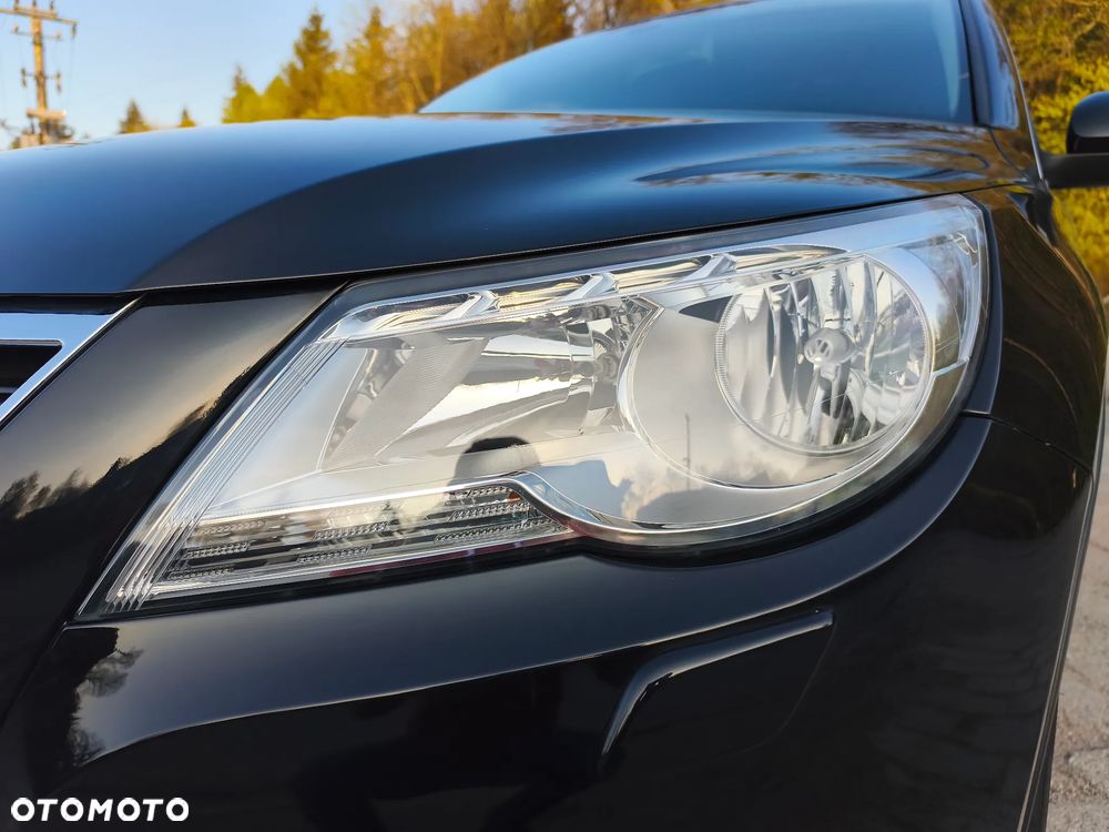 Volkswagen Tiguan - 9