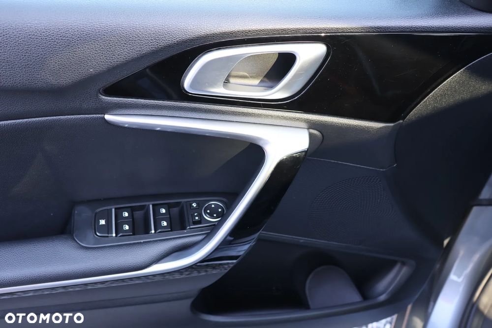 Kia ProCeed 1.5 T-GDI DCT7 OPF GT LINE - 21