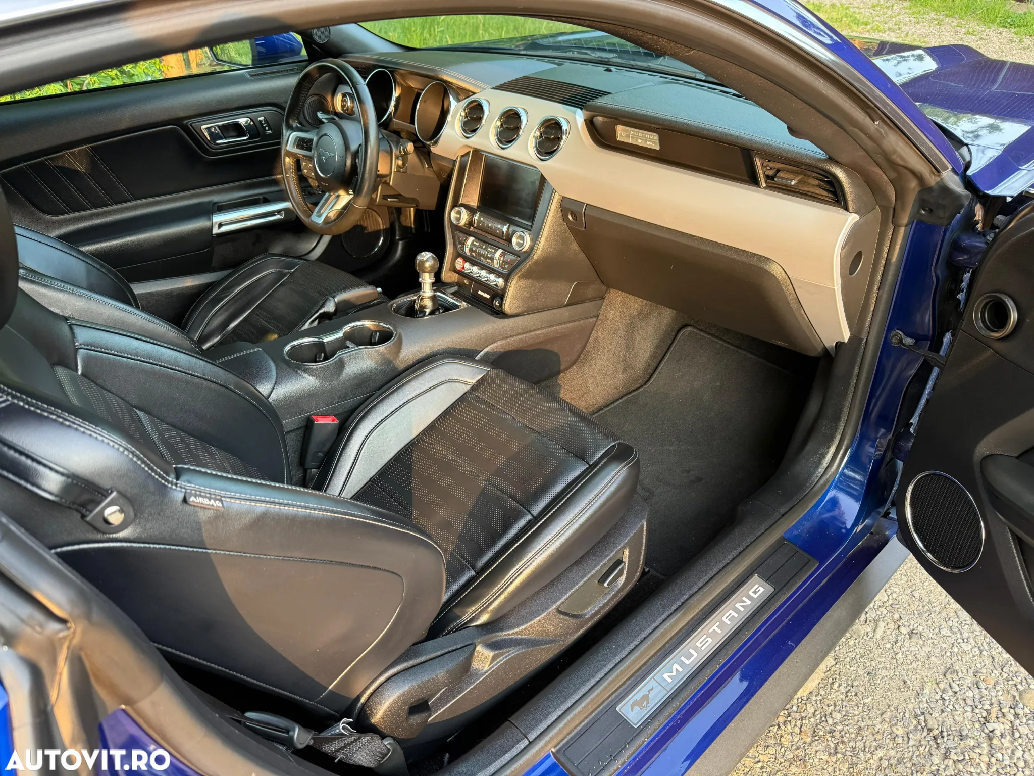 Ford Mustang 2.3 EcoBoost - 9