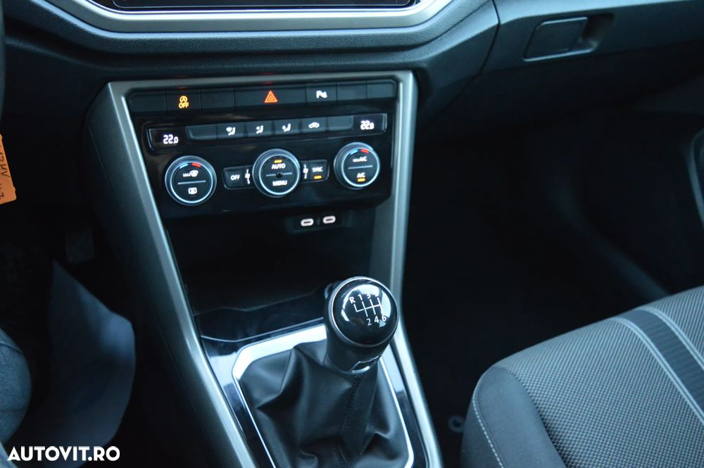 Volkswagen T-Roc 1.0 TSI OPF Style - 25