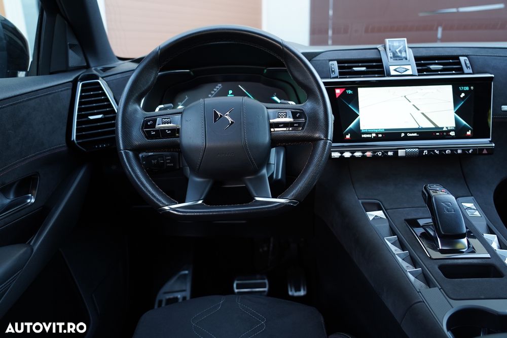 Citroën DS7 Crossback 4x4 PERFORMANCE LINE + - 21