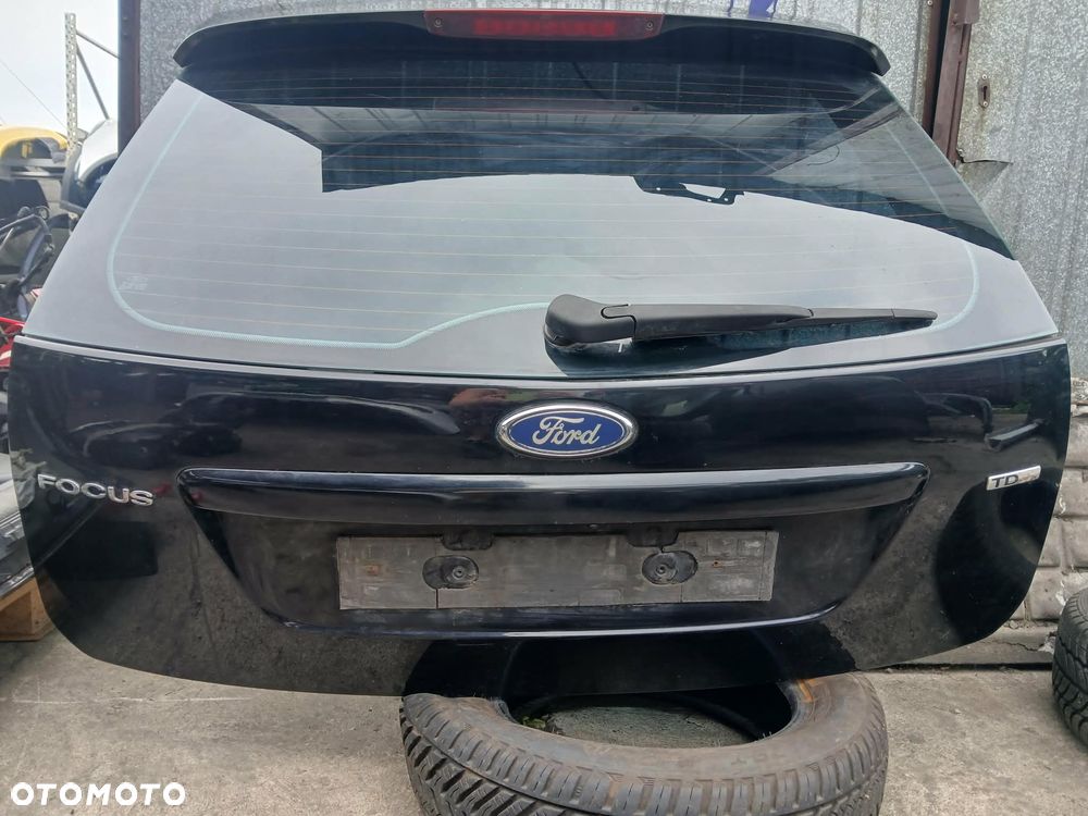 Ford Focus Mk2 HB 3D klapa bagażnika czarna - 1
