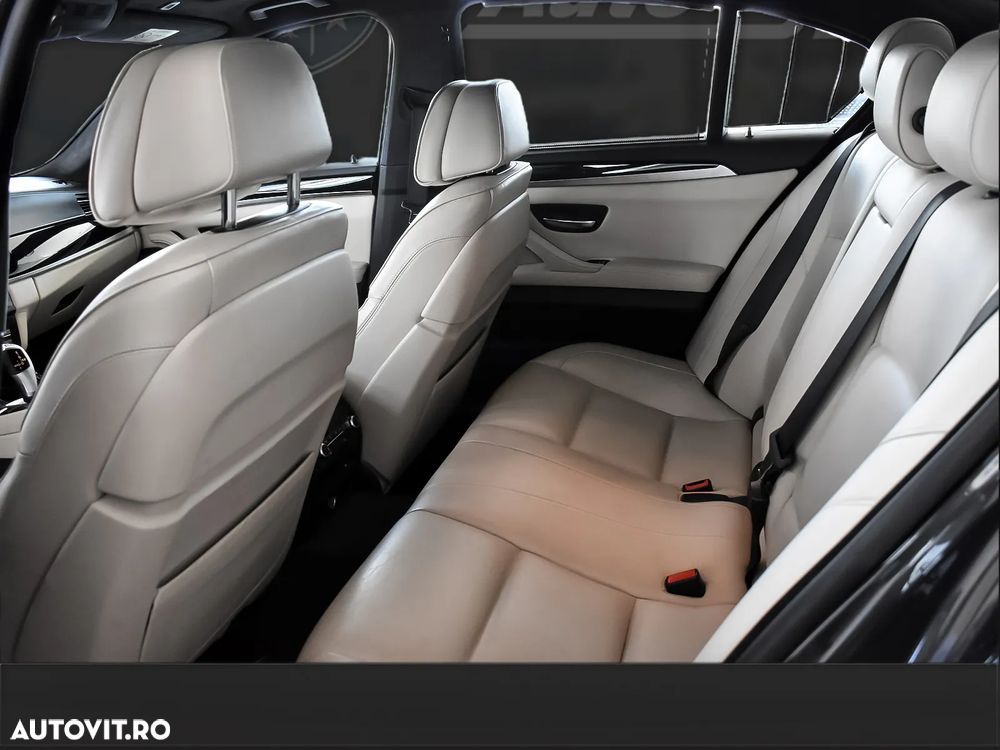 BMW Seria 5 530d xDrive Aut. - 13