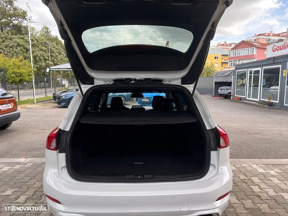 Ford Focus SW 1.5 TDCi ST-Line - 14