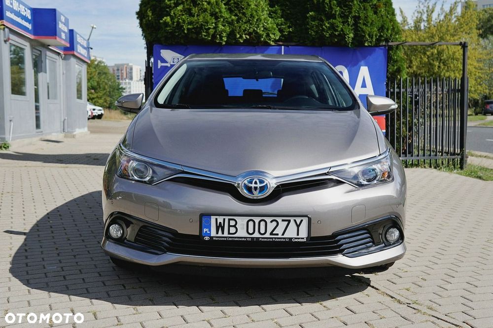 Toyota Auris Hybrid 135 Comfort - 2