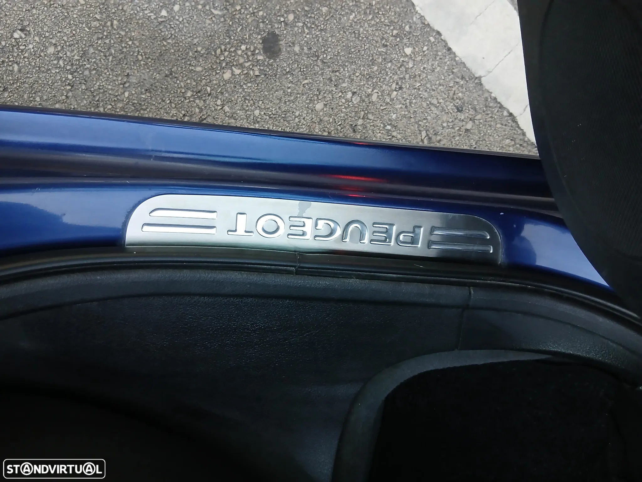 Peugeot 407 1.6 HDi Executive - 15