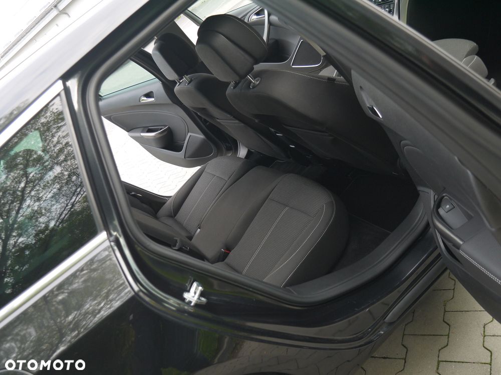 Opel Astra 1.4 Turbo Innovation - 16