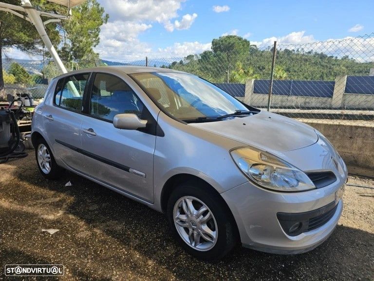 Renault Clio 1.2 16V Rip Curl - 1