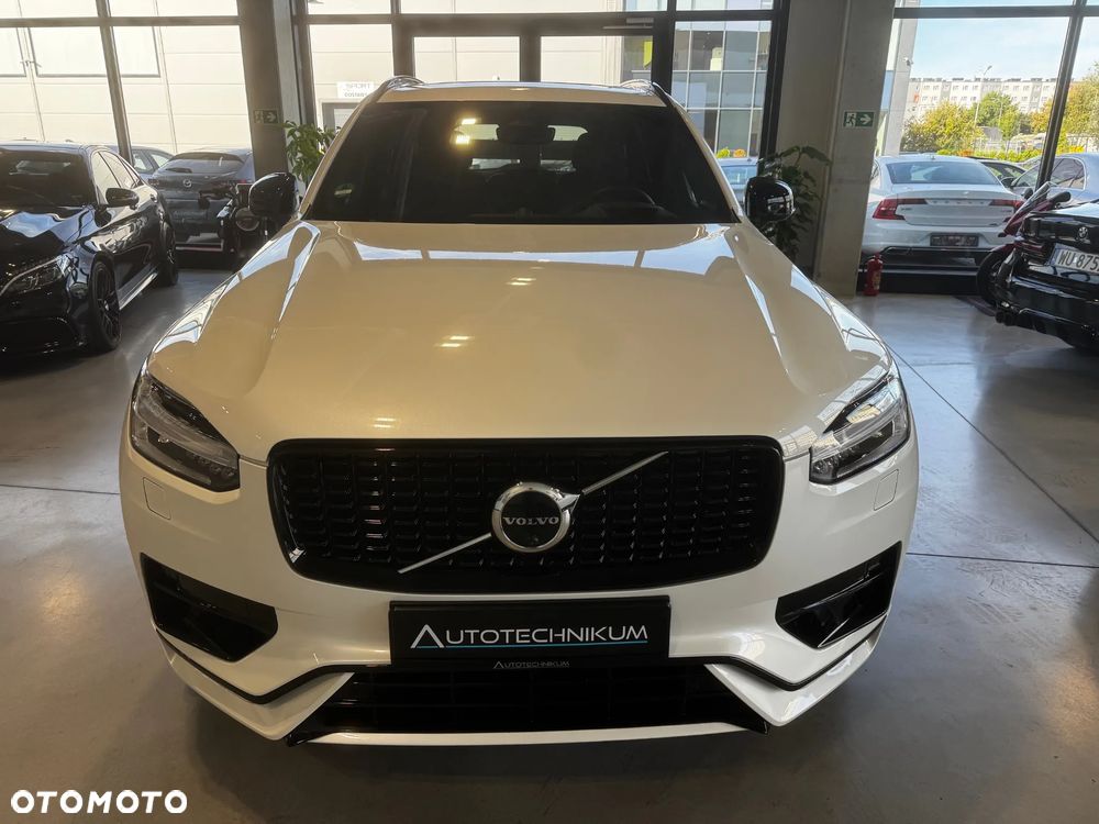 Volvo XC 90 B5 D AWD Ultimate Dark - 2