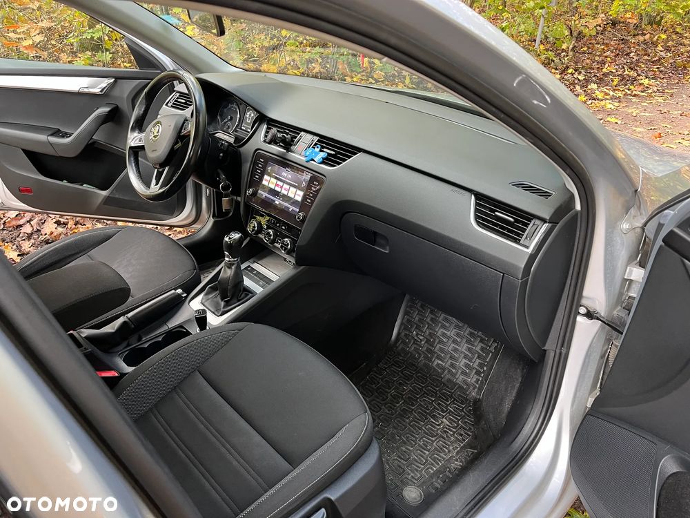 Skoda Octavia 1.4 TSI Ambition - 10