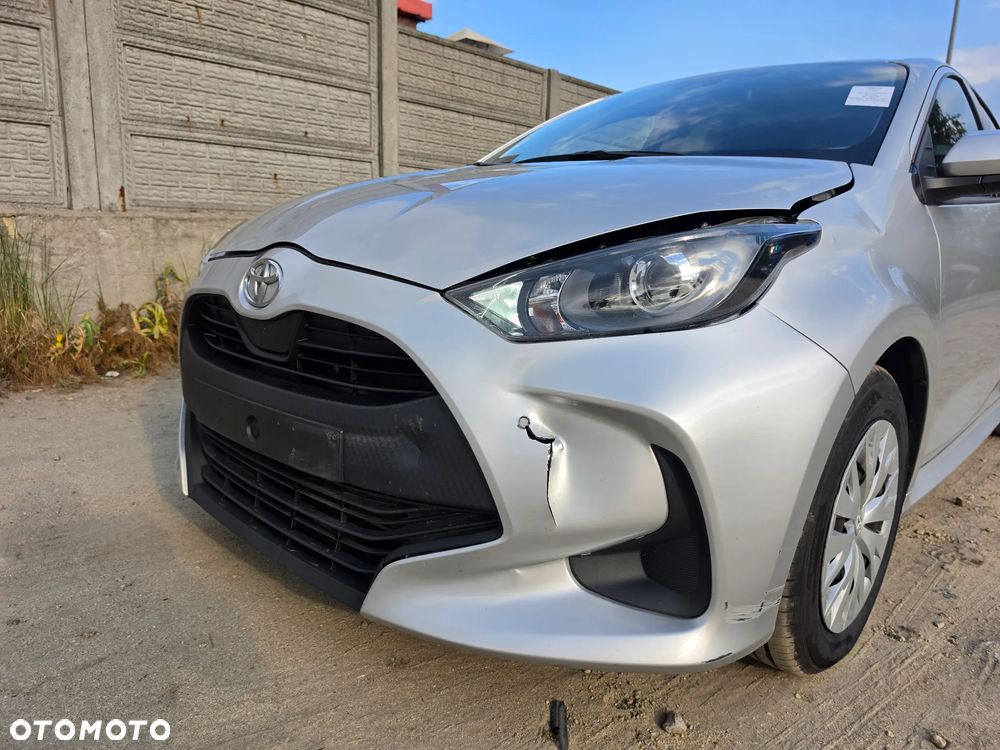 Toyota Yaris 1.5 VVT-i Comfort - 28