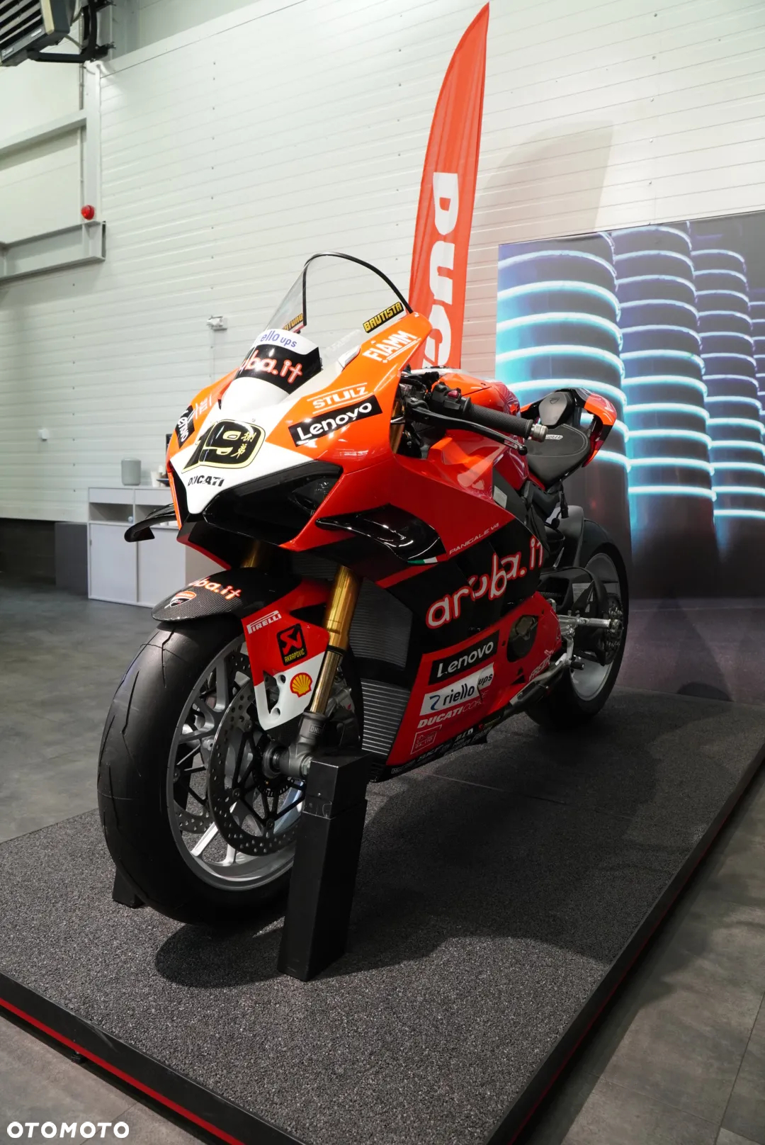 Ducati Panigale V4 - 8