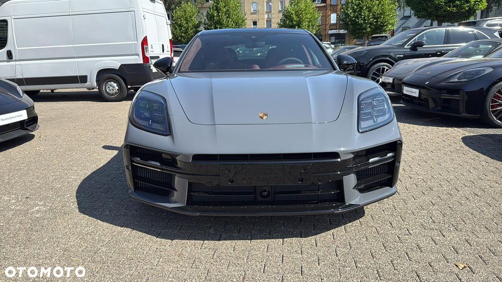 Porsche Panamera - 15