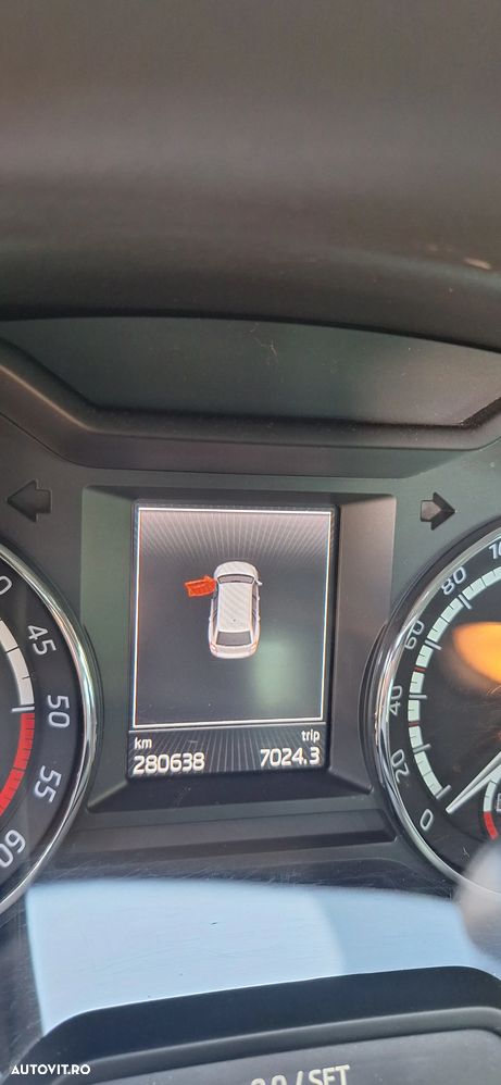 Skoda Octavia 2.0 TDI (Green tec) RS - 7
