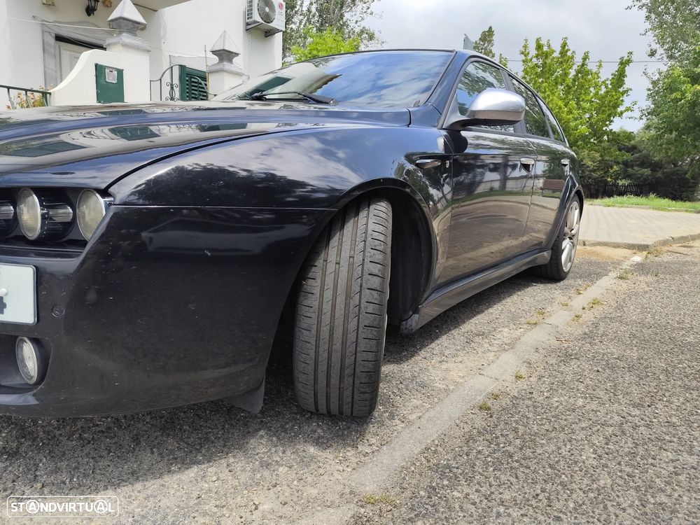 Alfa Romeo 159 Sportwagon 1.9 JTDm 16V TI - 8