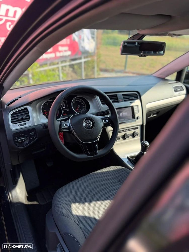 VW Golf 1.6 TDi R-Line - 3