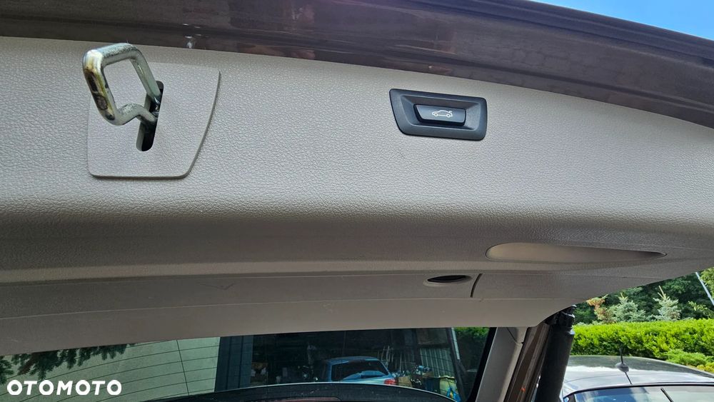 BMW Seria 3 316d - 13