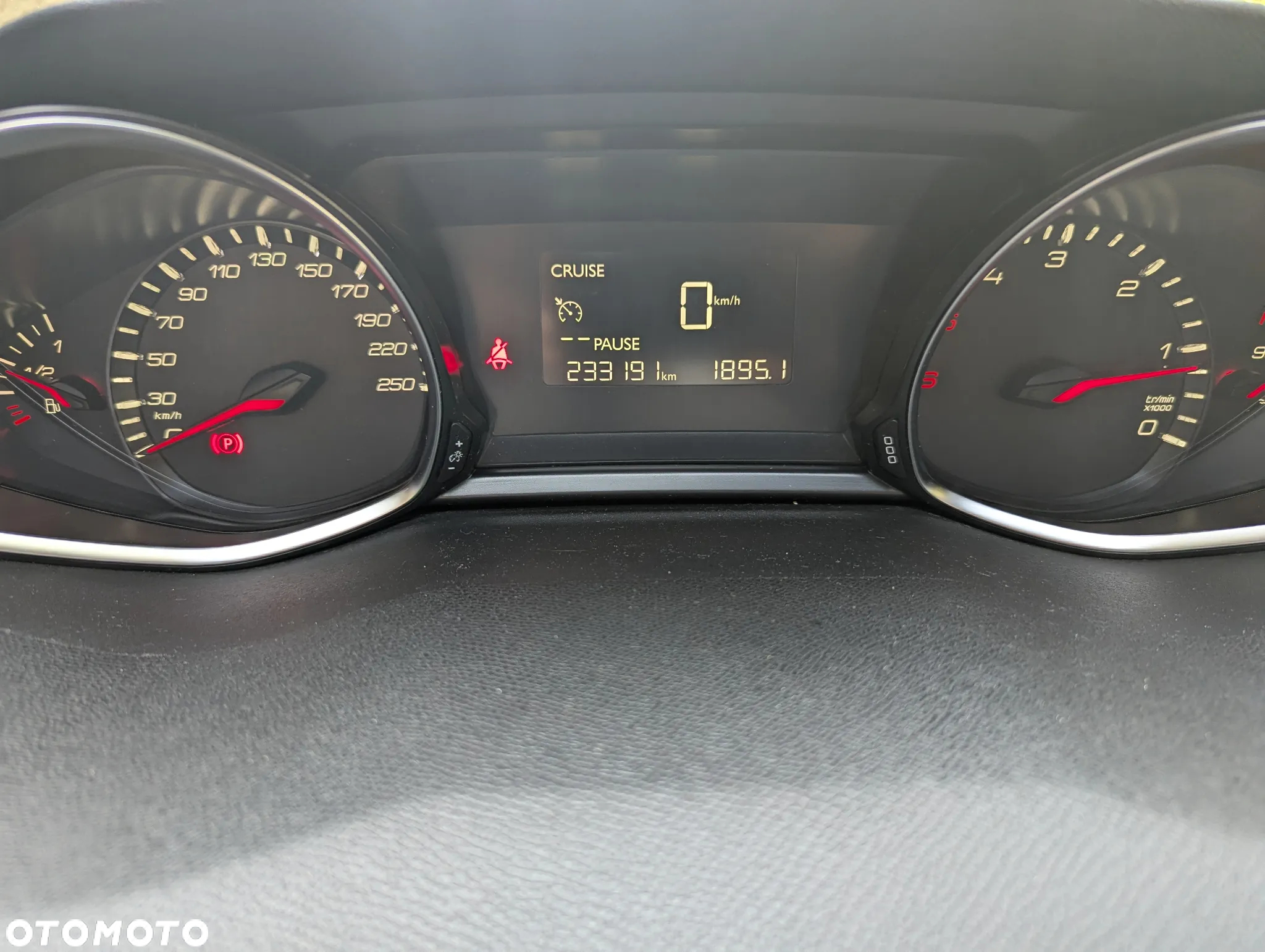 Peugeot 308 1.6 BlueHDi Active S&S - 16