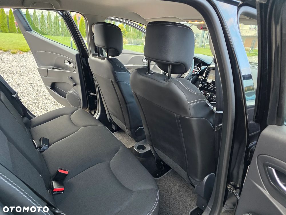 Renault Clio 1.2 16V 75 Authentique - 11