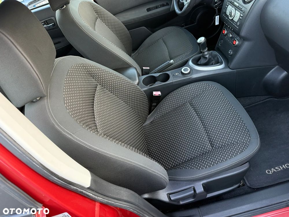 Nissan Qashqai - 10