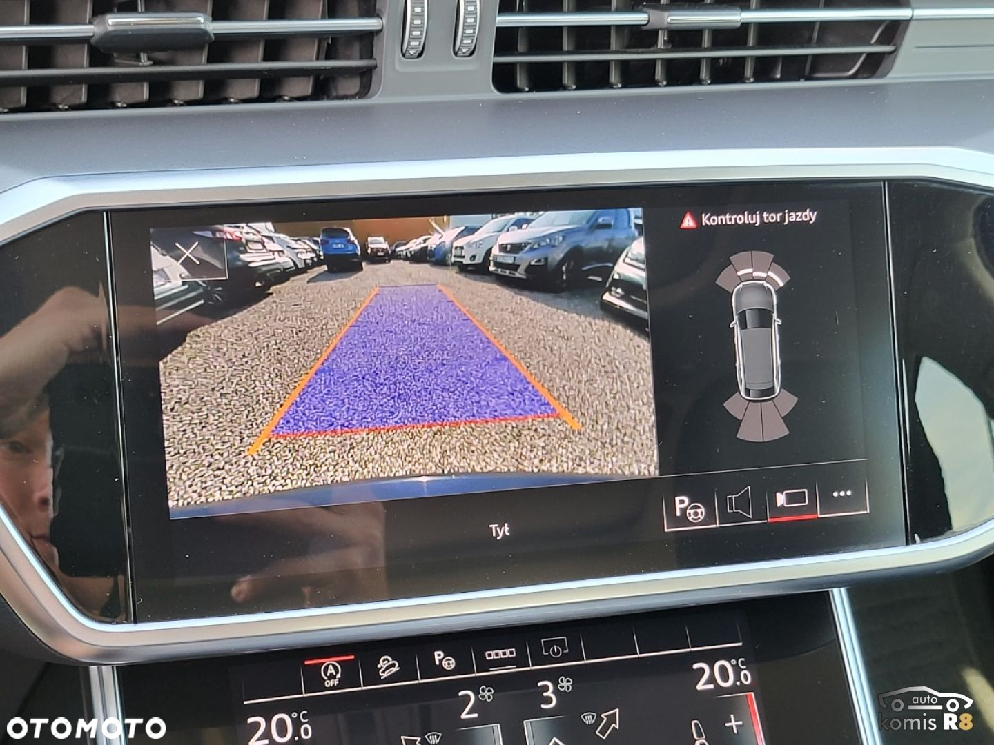 Audi A6 Allroad - 32