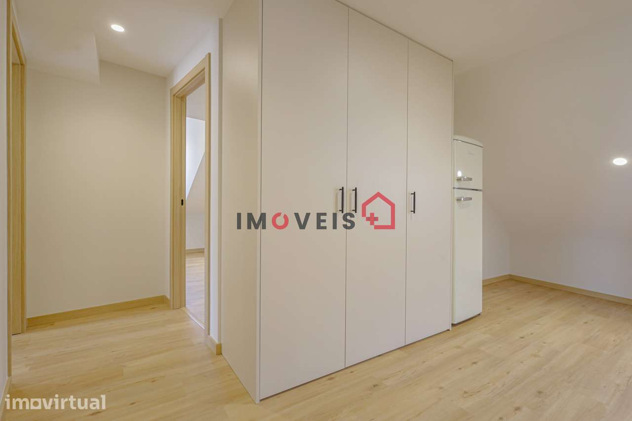 Apartamento T0 + 2 no coração do centro histórico de Leiria - Grande imagem: 4/9