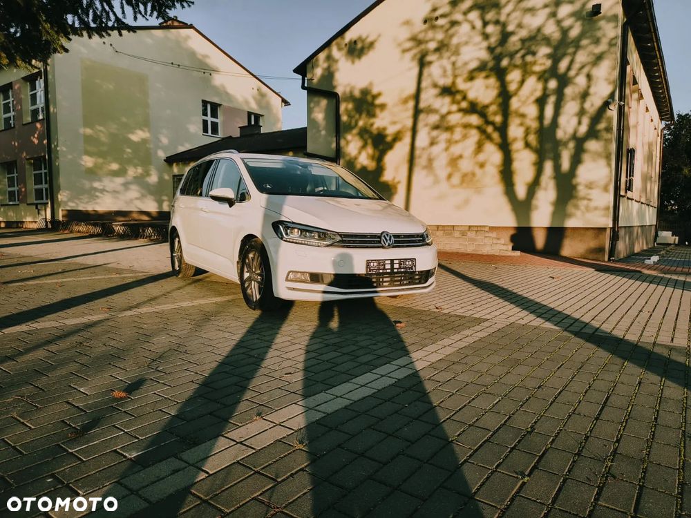 Volkswagen Touran 2.0 TDI BMT Highline DSG - 10