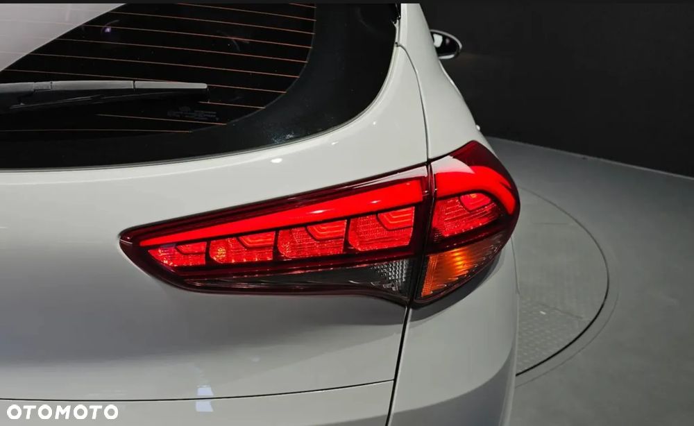 Hyundai Tucson - 9