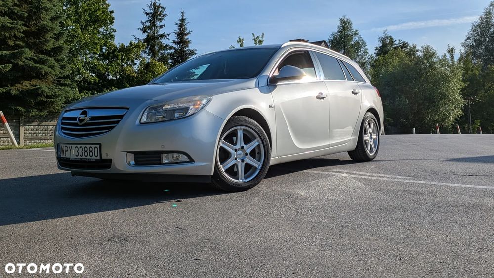 Opel Insignia - 1