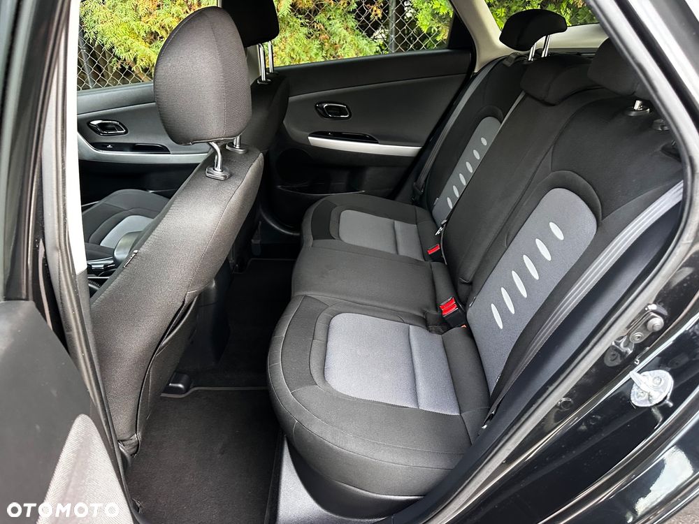 Kia Ceed 1.6 GDI Fifa World Cup Edition - 22