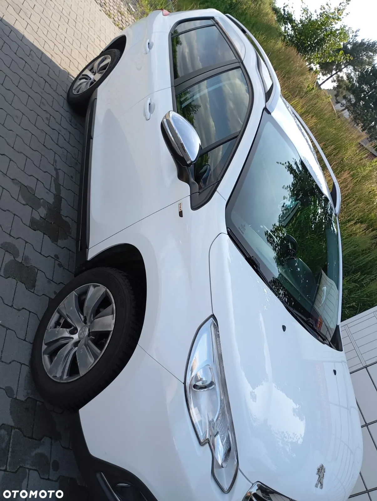 Peugeot 2008 1.2 Pure Tech Active - 11