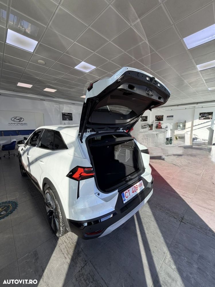 Mitsubishi Grandis - 8